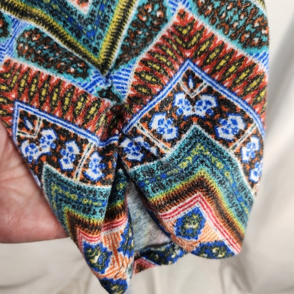 Bleeker & McDougal Multicolored Print Notched Neck w/ Bar Long Sleeve Top XLarge - Picture 5 of 7